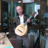 El luthier de la Alpujarra se encuentra en Mecina Bombarón