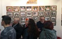 Yegen acoge la exposición “Más vale tarde…” de Manuel Cantarero