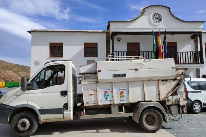 Alpujarra de la Sierra y Cádiar se unen para recuperar la gestión pública del servicio de recogida de basura